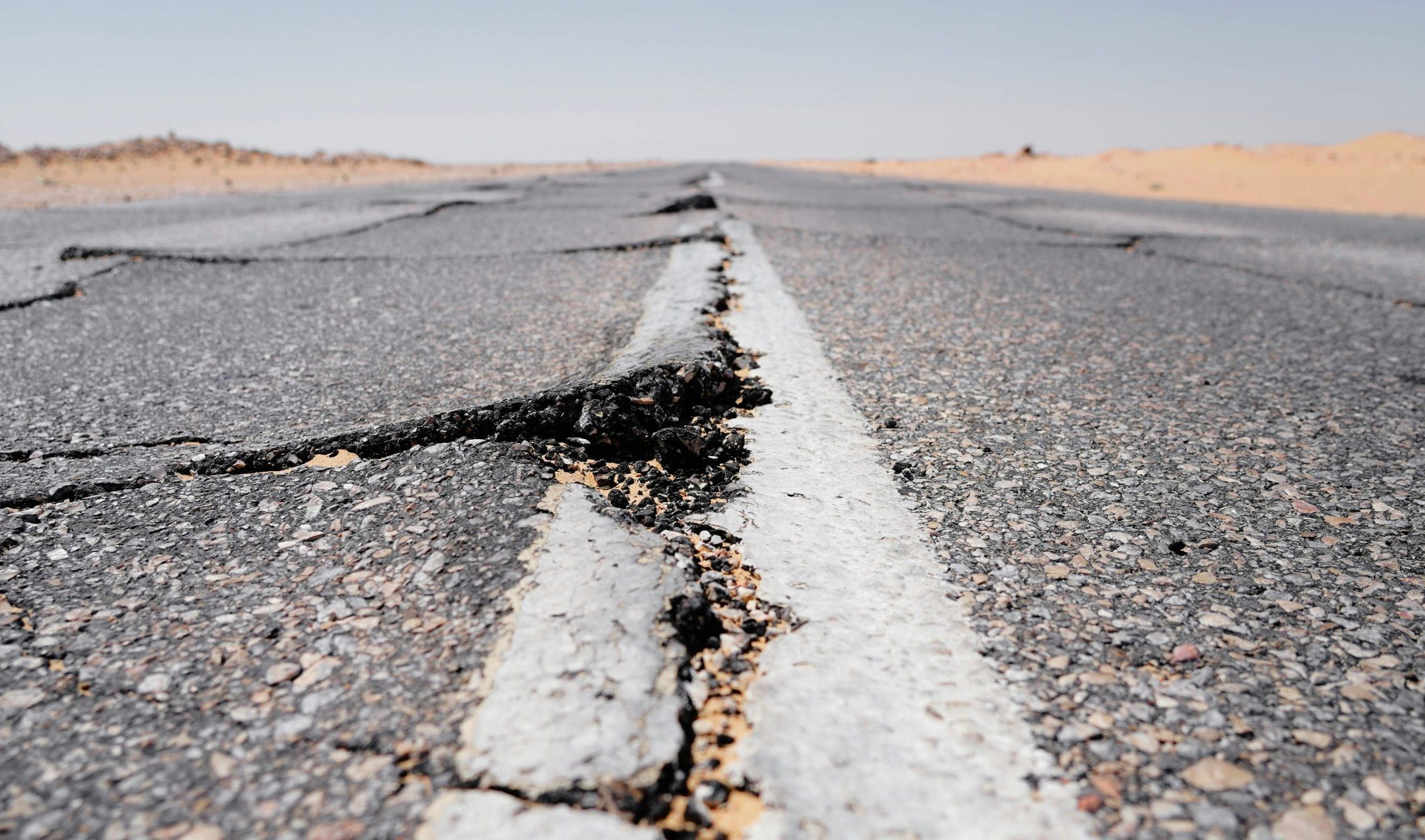 What to Do in Case of an Earthquake on the Road